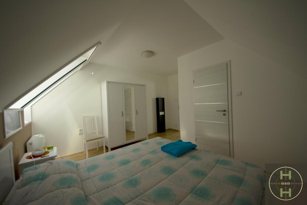 Hunters House Kft Bed And Breakfast Toltestava Экстерьер фото